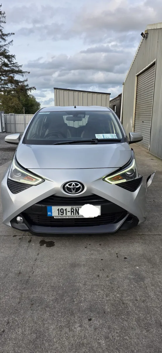 191 TOYOTA AYGO - Image 2