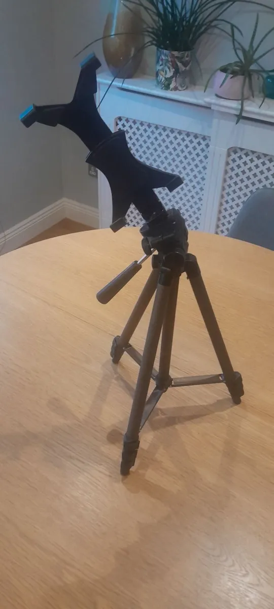 Tripod for phone and IPad - Image 4