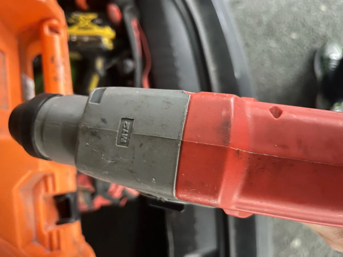 Milwaukee m12 drill - Image 2