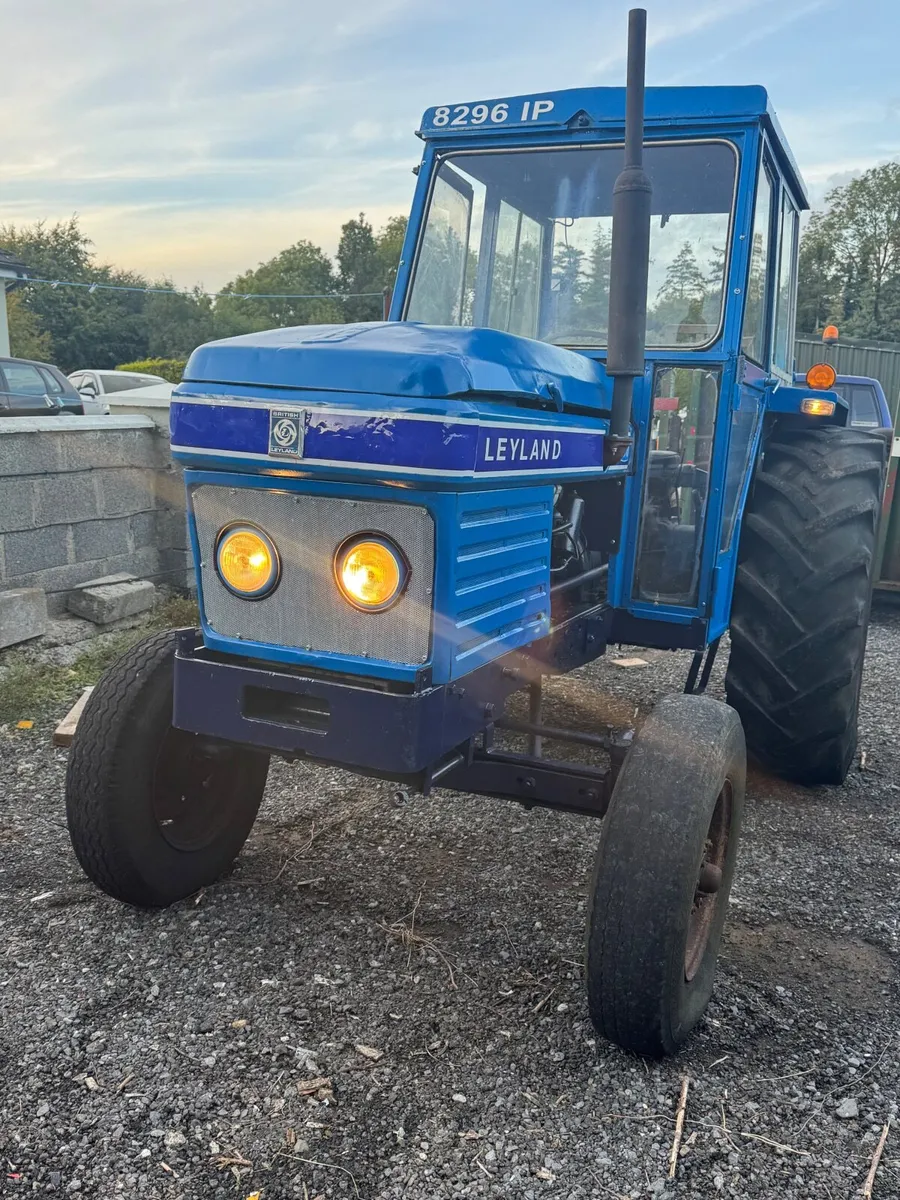 Tractor - Image 4