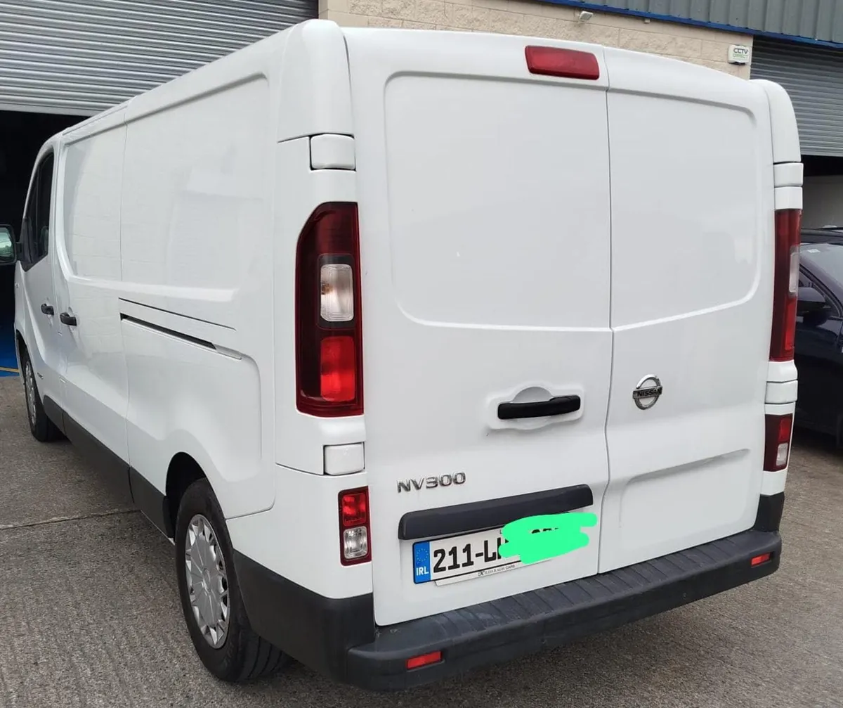 Nissan NV300 2021 - Image 1