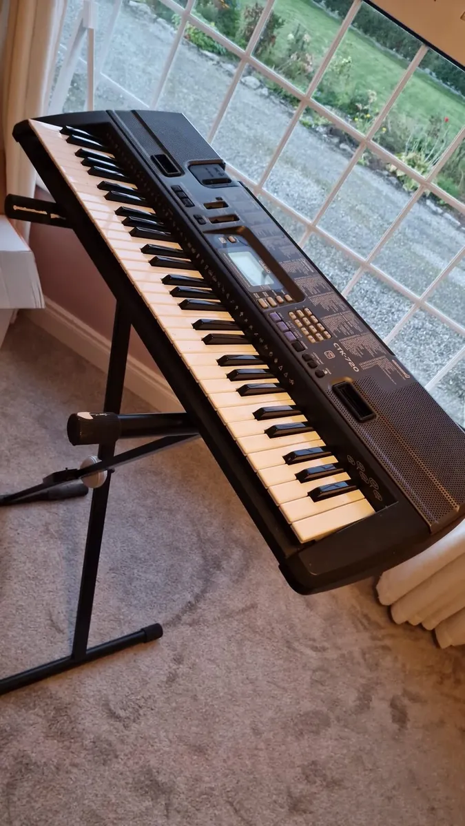 Casio keyboard - Image 4