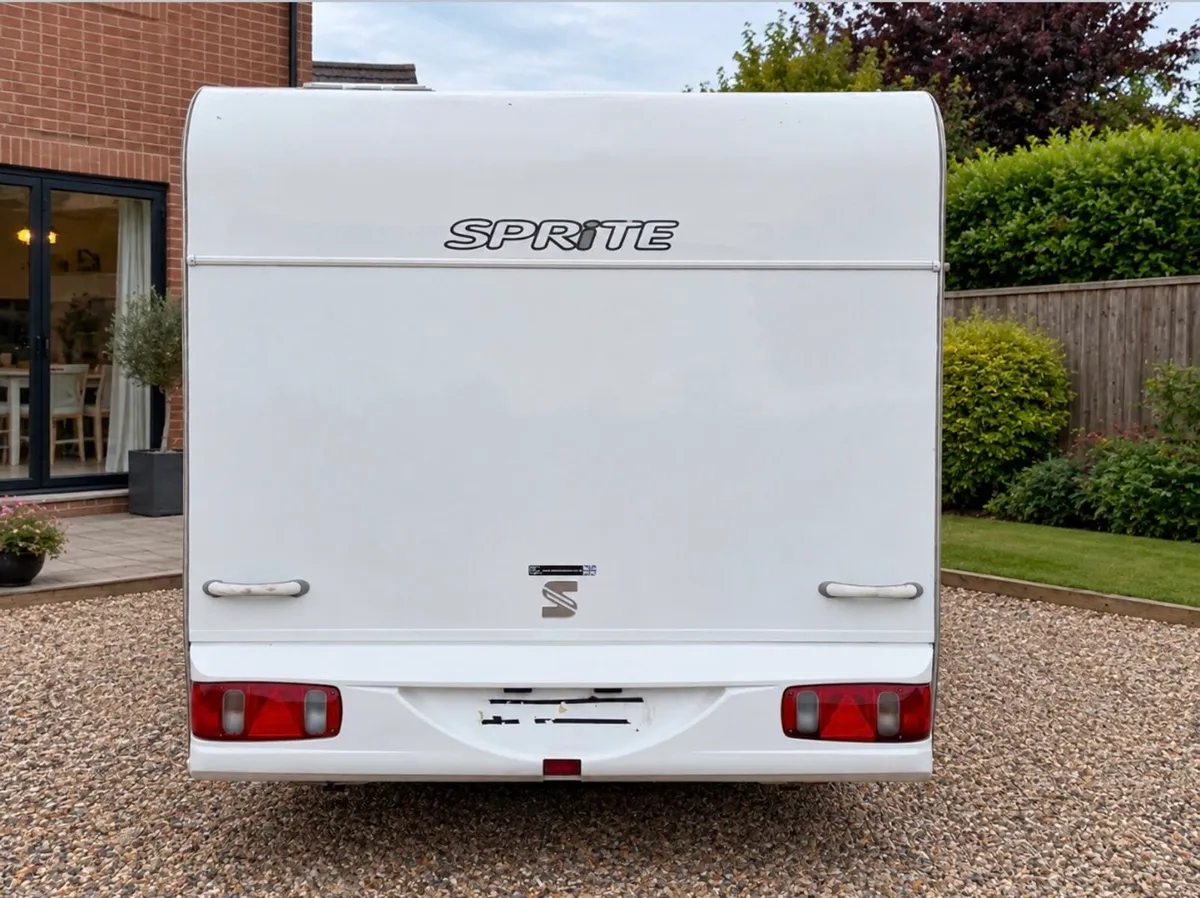 4 beth caravan for sale - Image 2