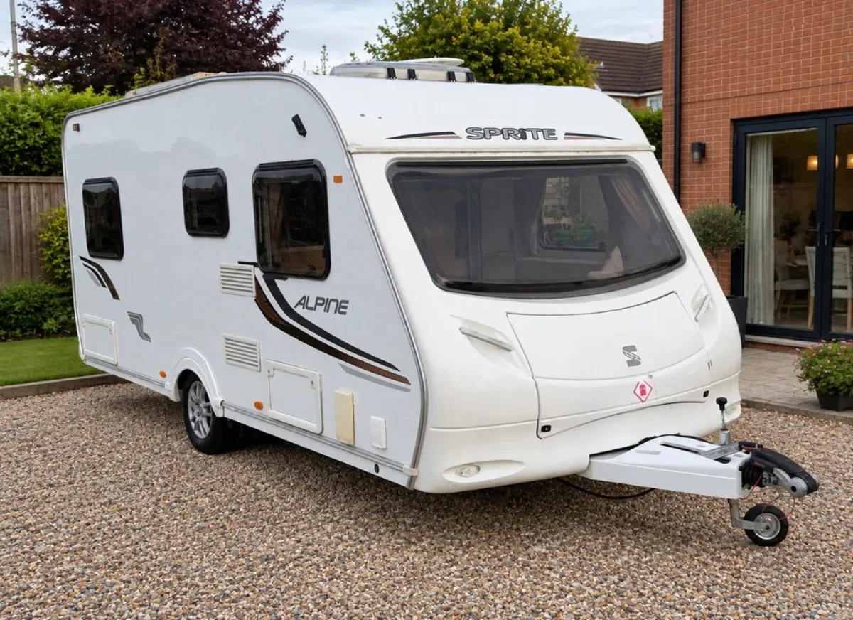 4 beth caravan for sale - Image 3