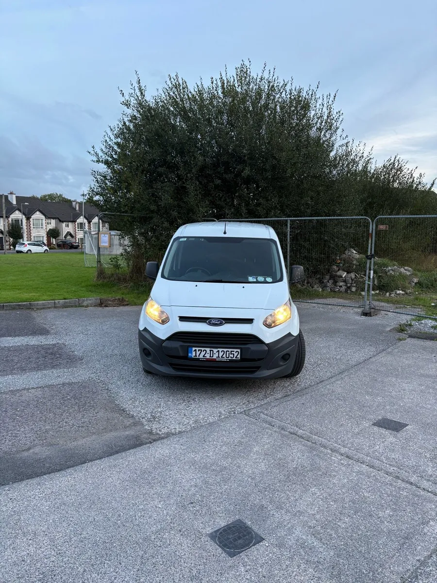 Ford Transit Connect - Image 2