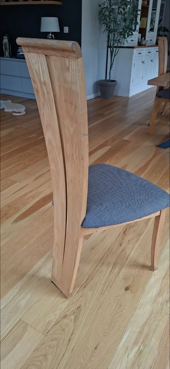 Dining chairs - Image 2