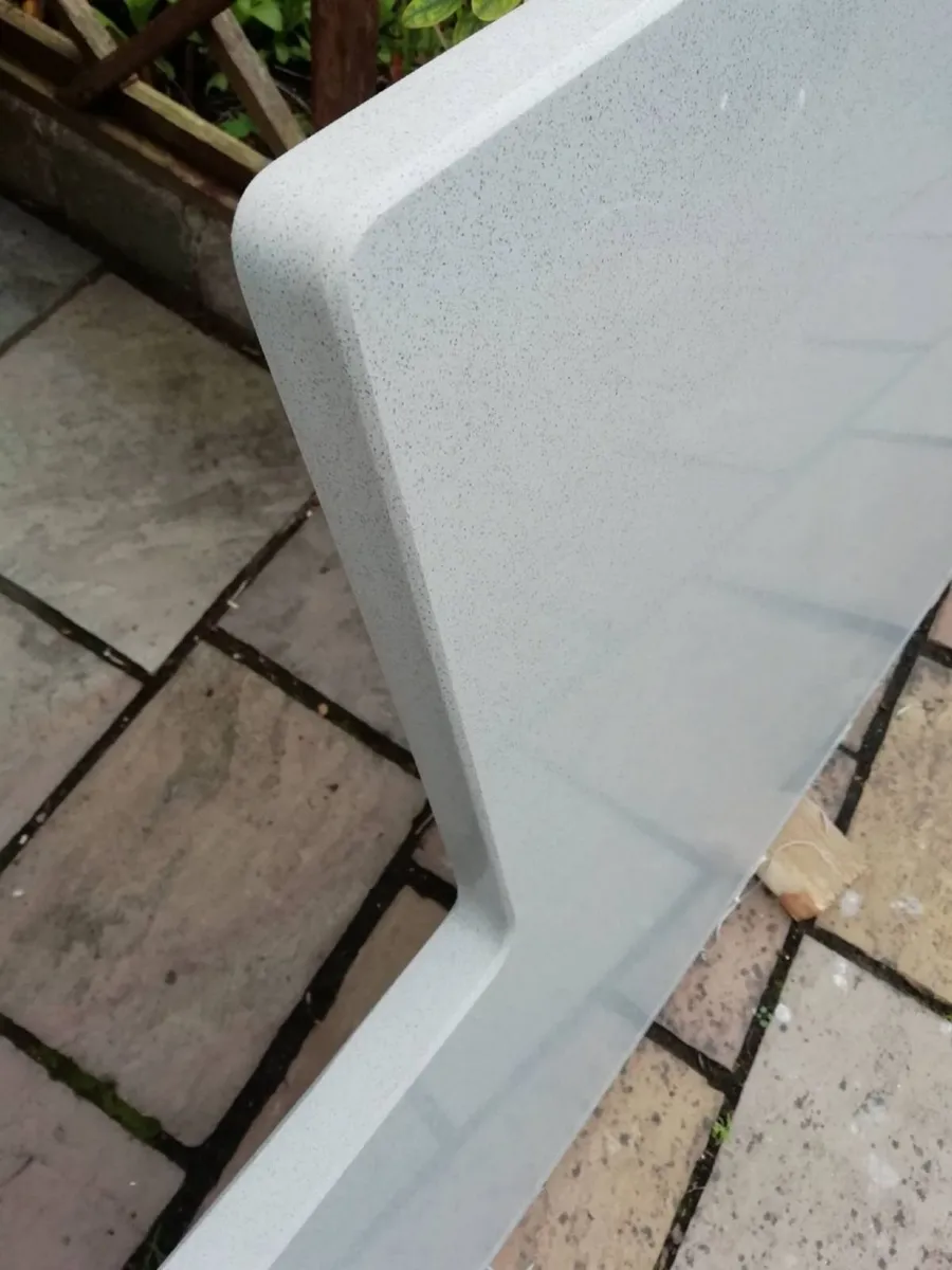 Kitchen worktop - quartz - Image 3