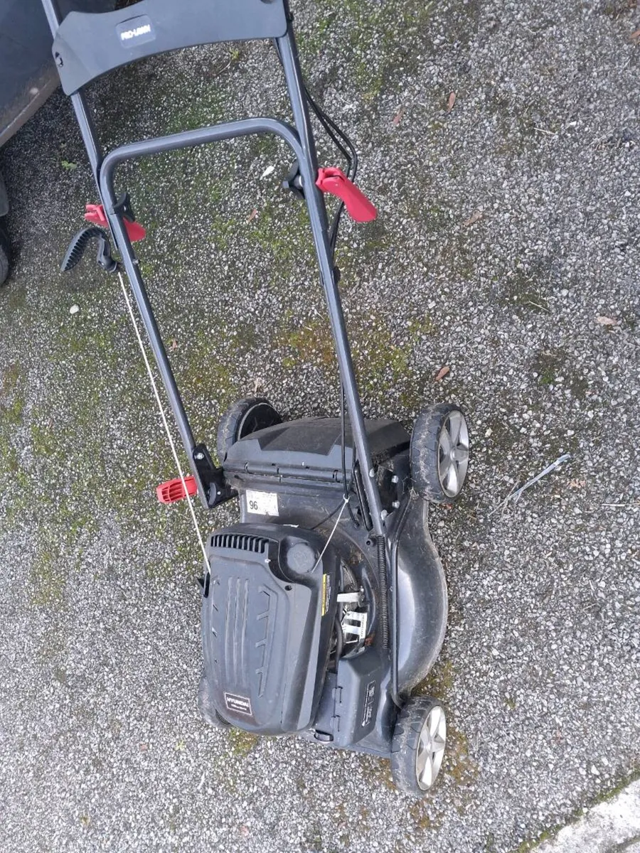 Hyundai lawnmower - Image 2