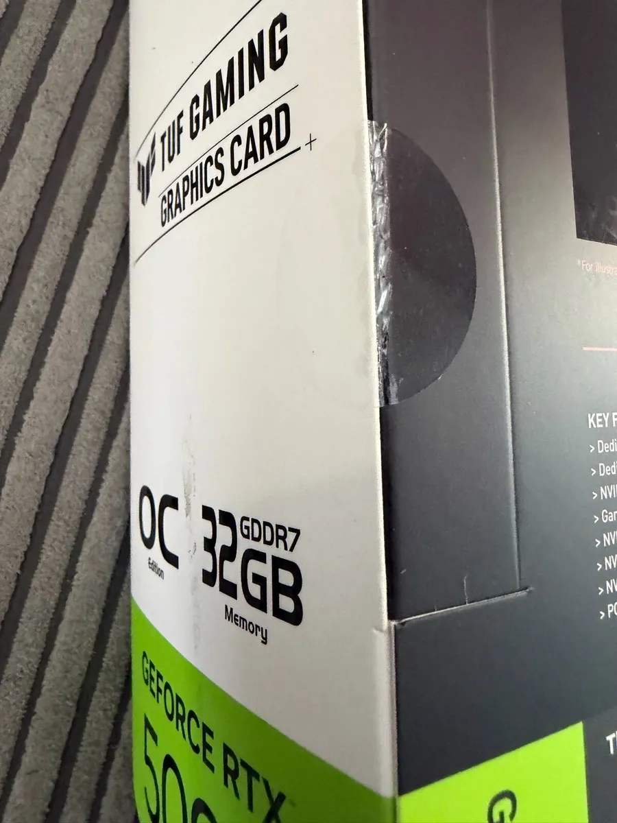 Asus RTX 5090 TUF Brand new / Sealed - Image 3