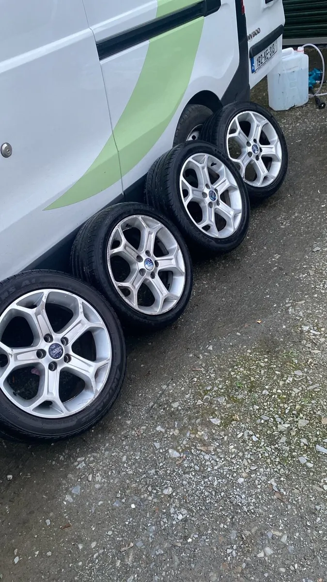 Ford mondeo alloys - Image 1