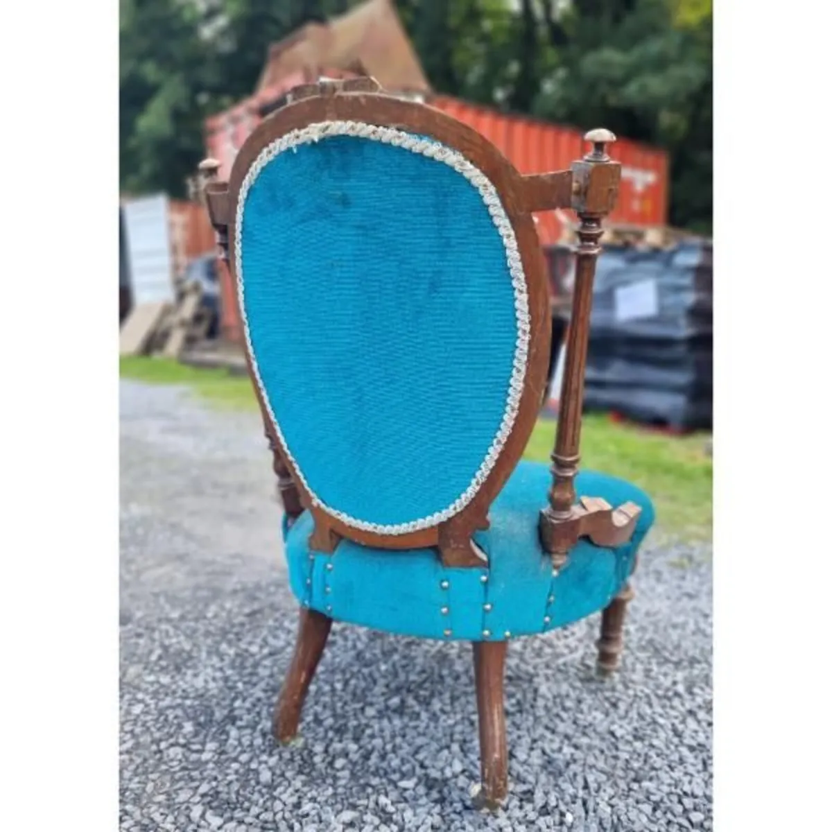 Button Back Nursing Chair KAS1352 - Image 2