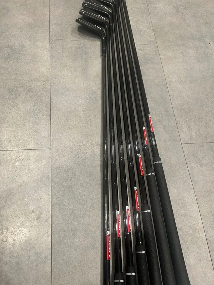 Taylormade P790 Phantom Black Irons - Image 3