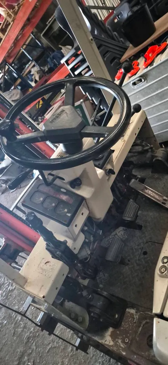 Forklift - Image 4