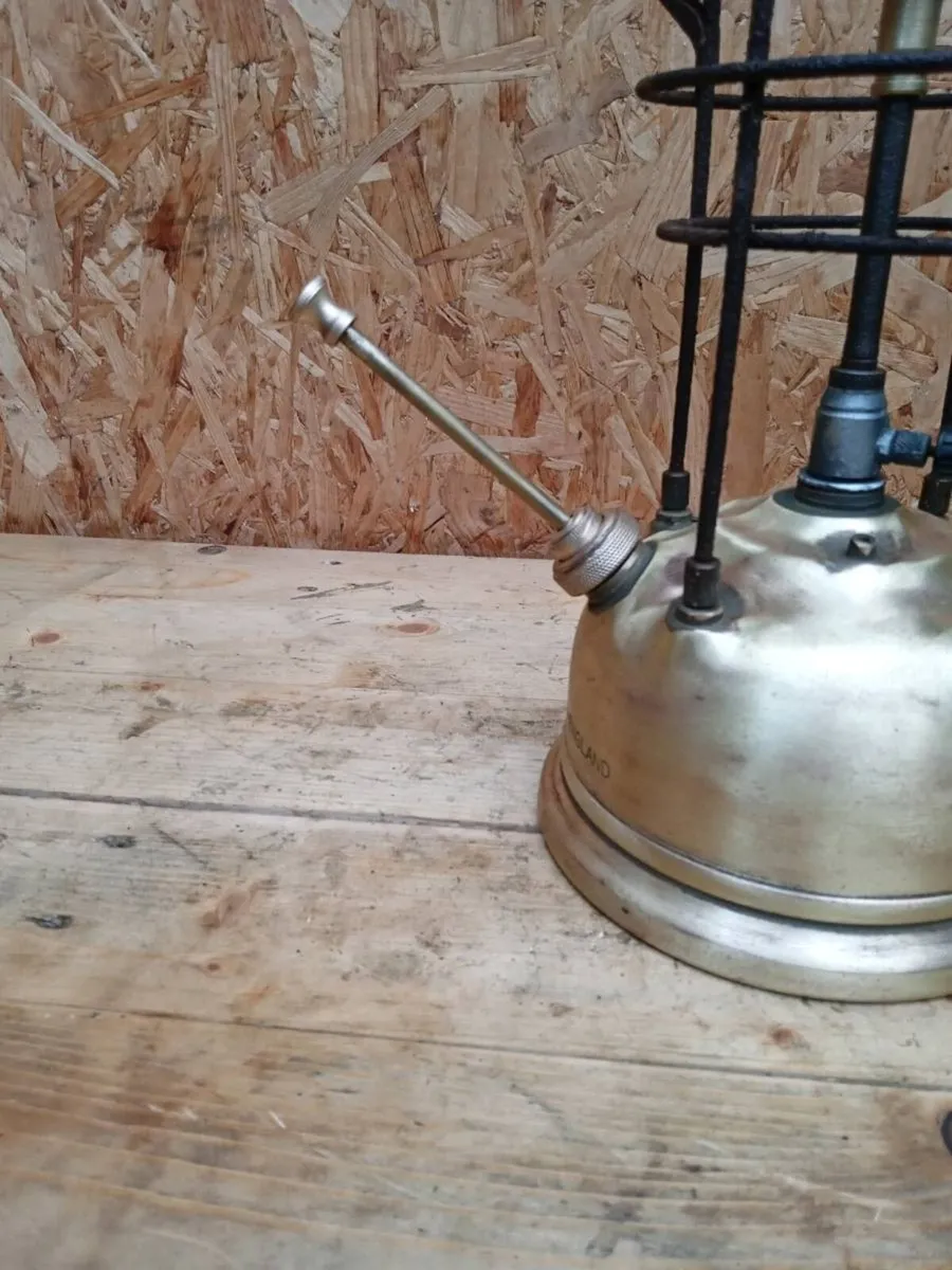 Vintage tilley lamp - Image 4