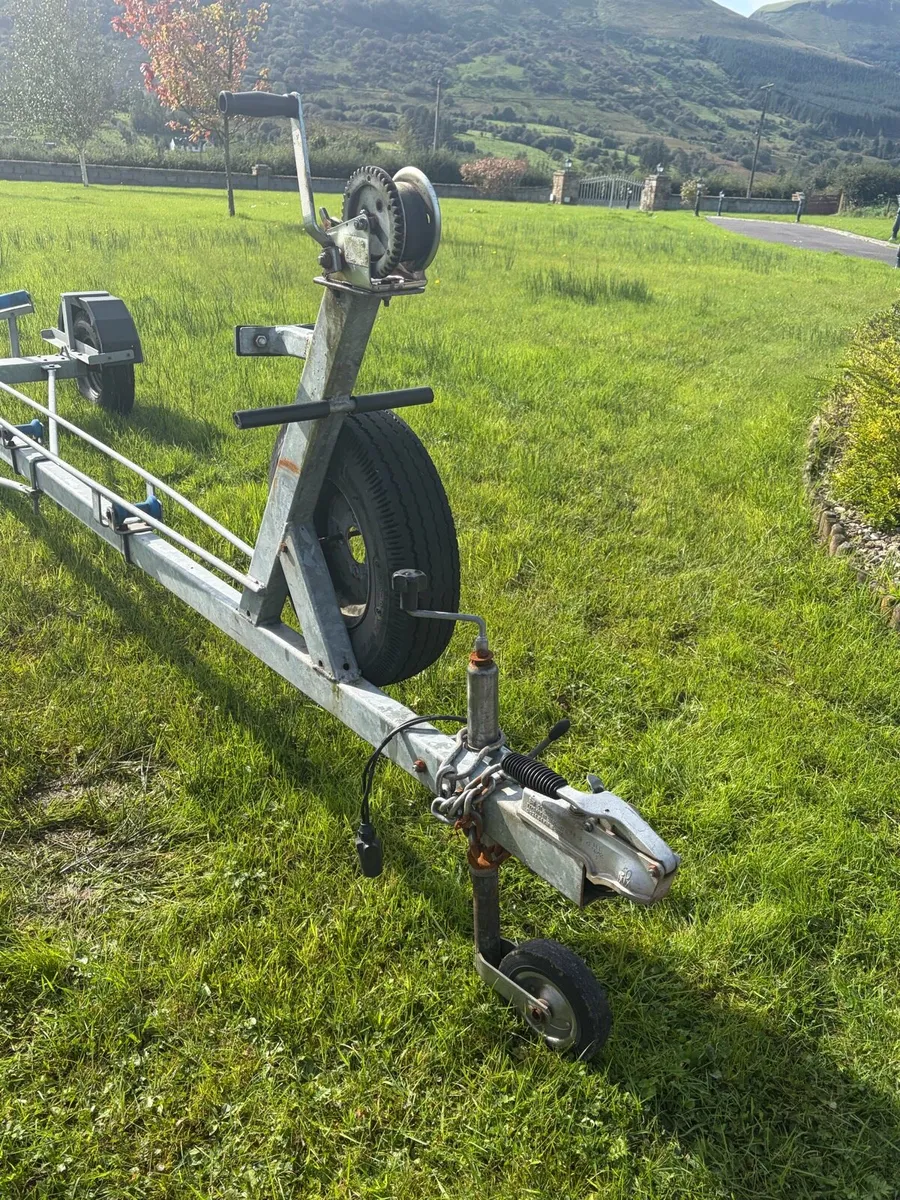 19ft fishing boat - Image 3
