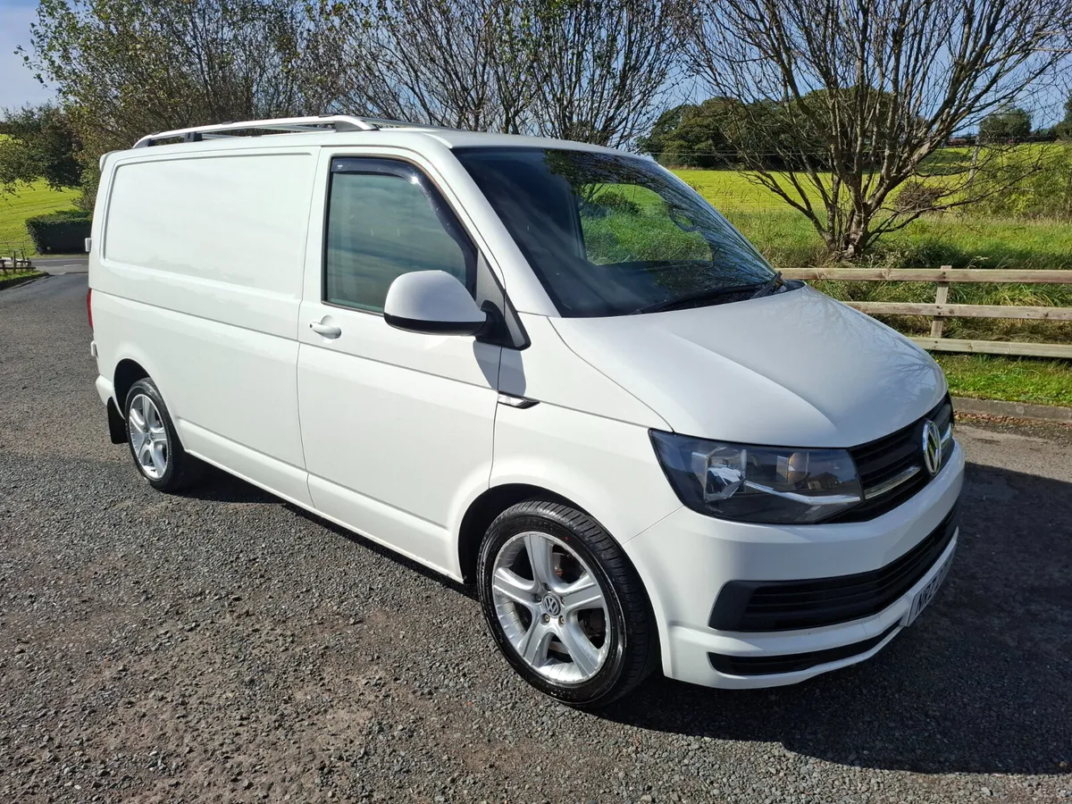 Volkswagen Transporter trendline 150 - Image 1