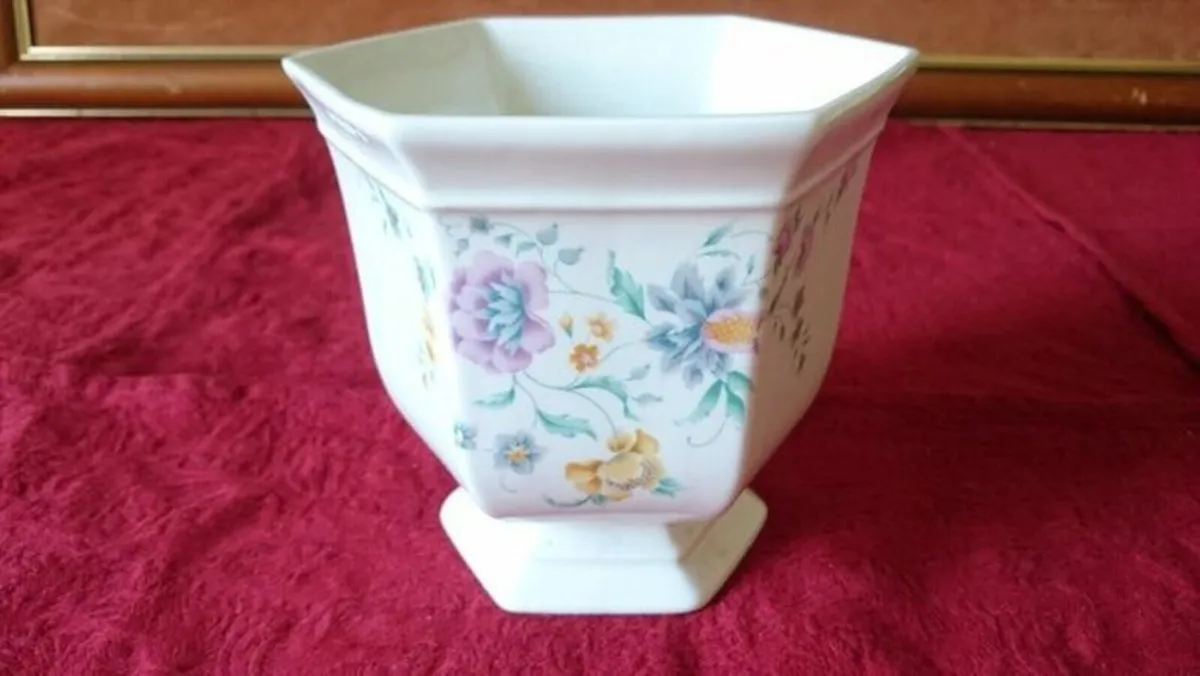 Vintage 3 Pc. Norfolk England Porcelain Vases - Image 3