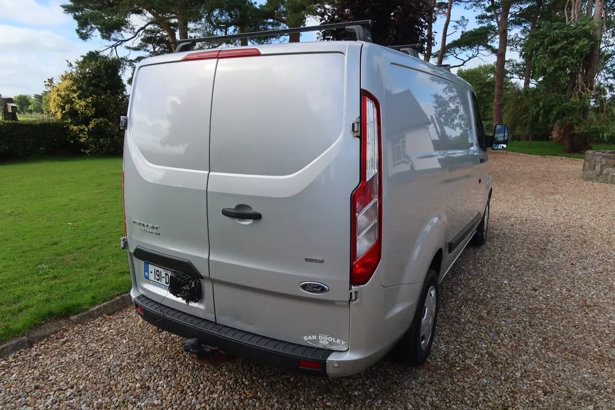 Ford Transit Custom 2019 - Image 2