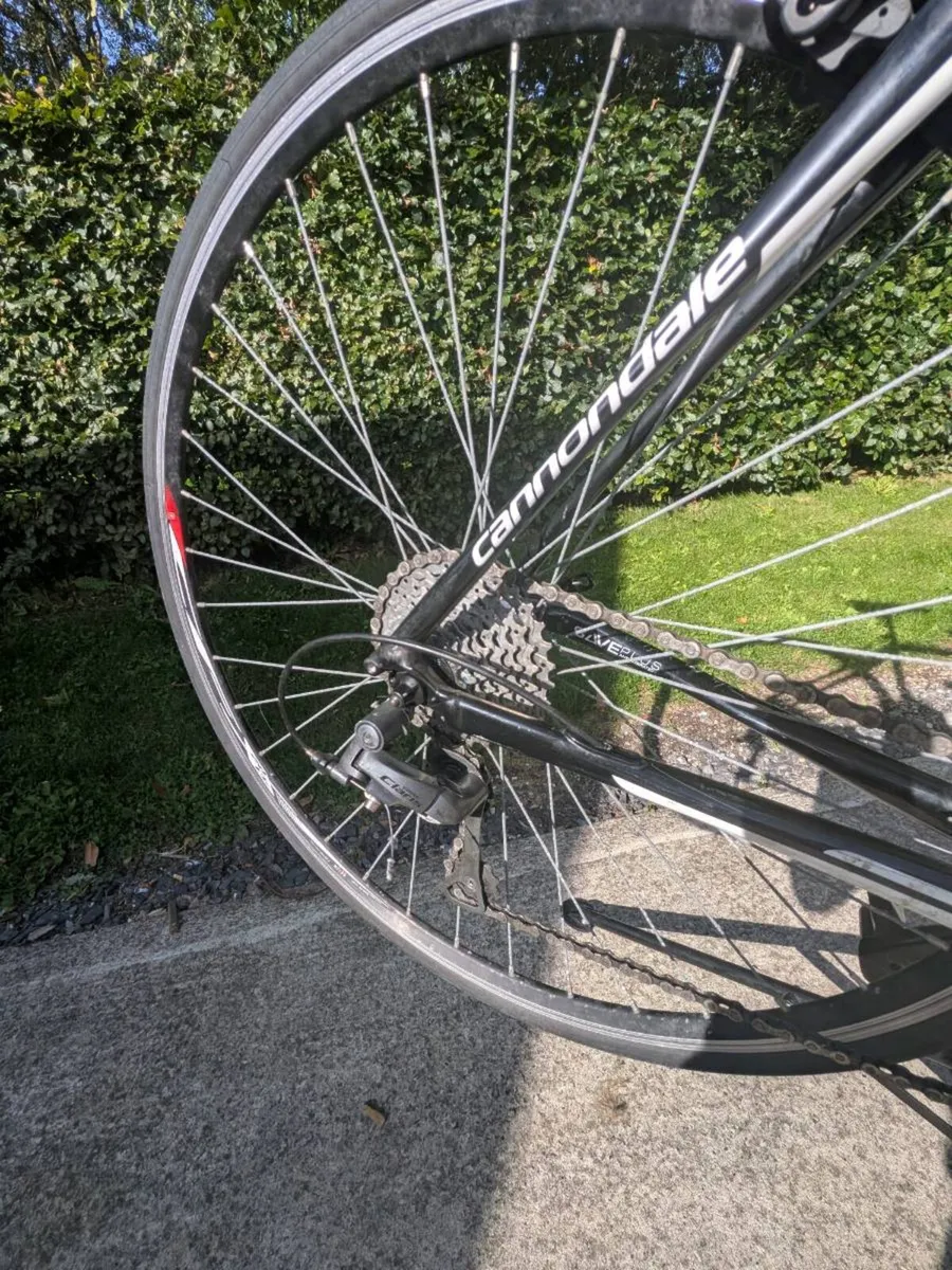 Road bike - Image 2
