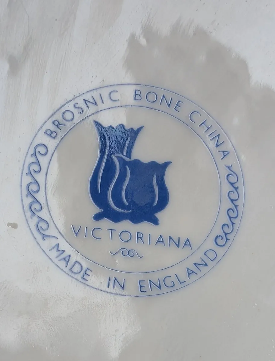 Bone China Flower Pots - Image 2