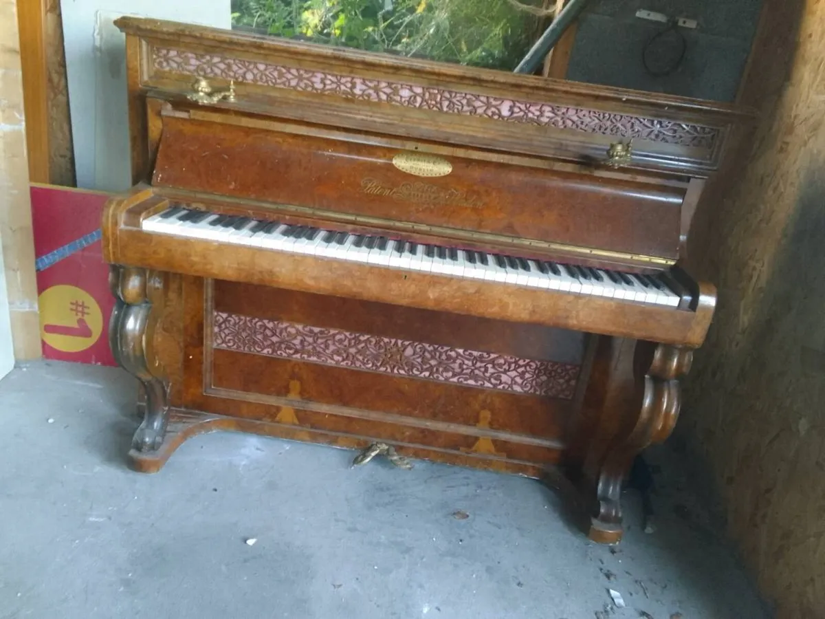 erard piano 1846 to 1849 serial number 9451 - Image 2