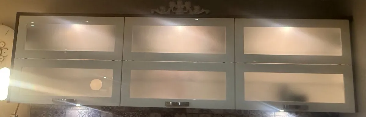 Built in kitchen presses - Image 2