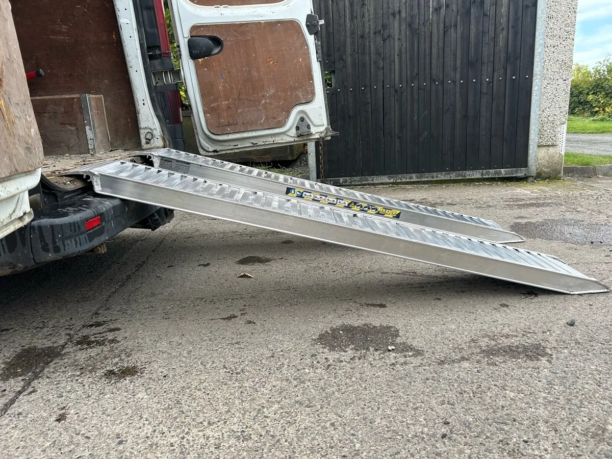 Aluminium Van Loading Ramp 2 metre 1.8 ton - Image 2