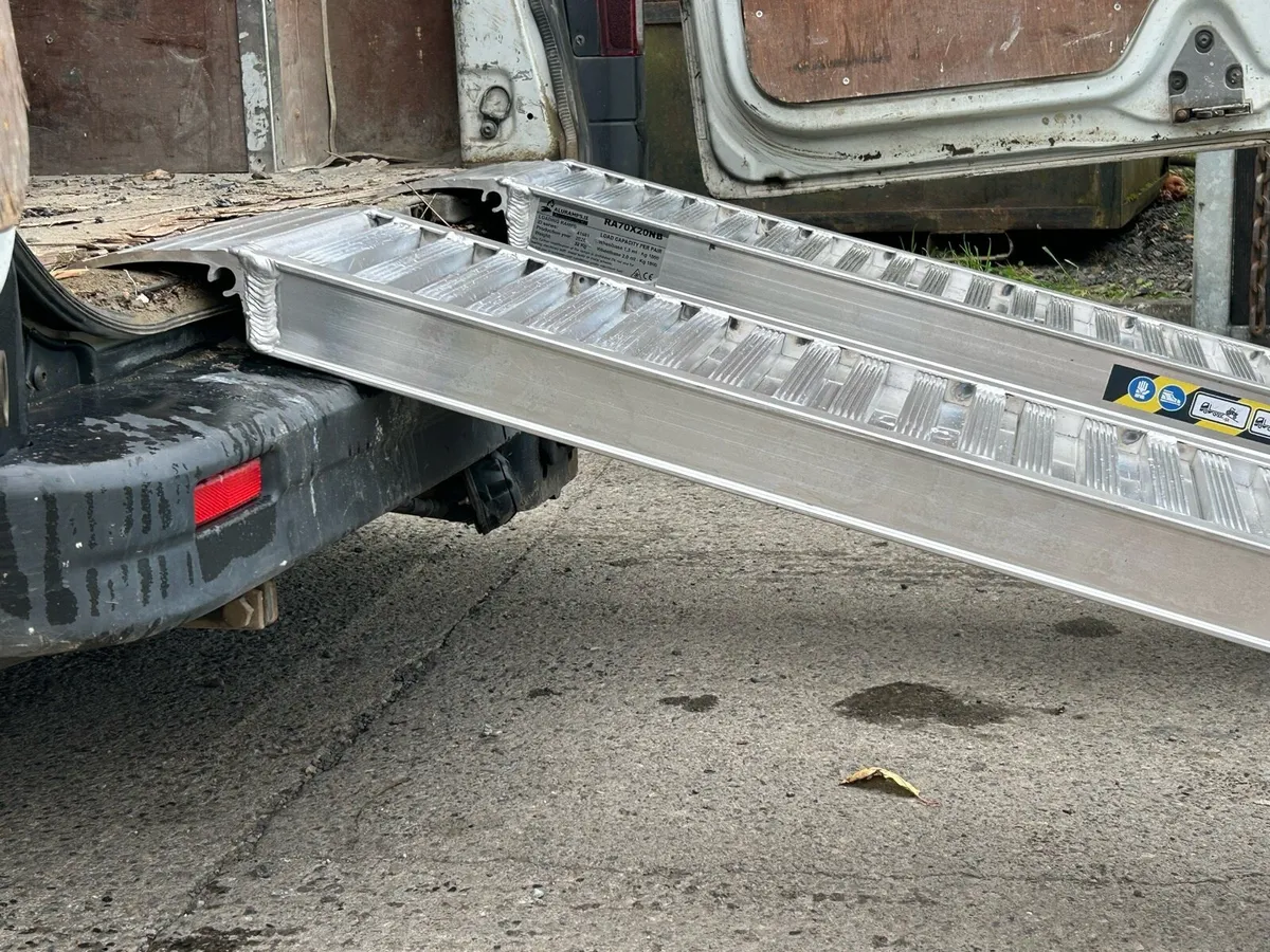 Aluminium Van Loading Ramp 2 metre 1.8 ton - Image 3