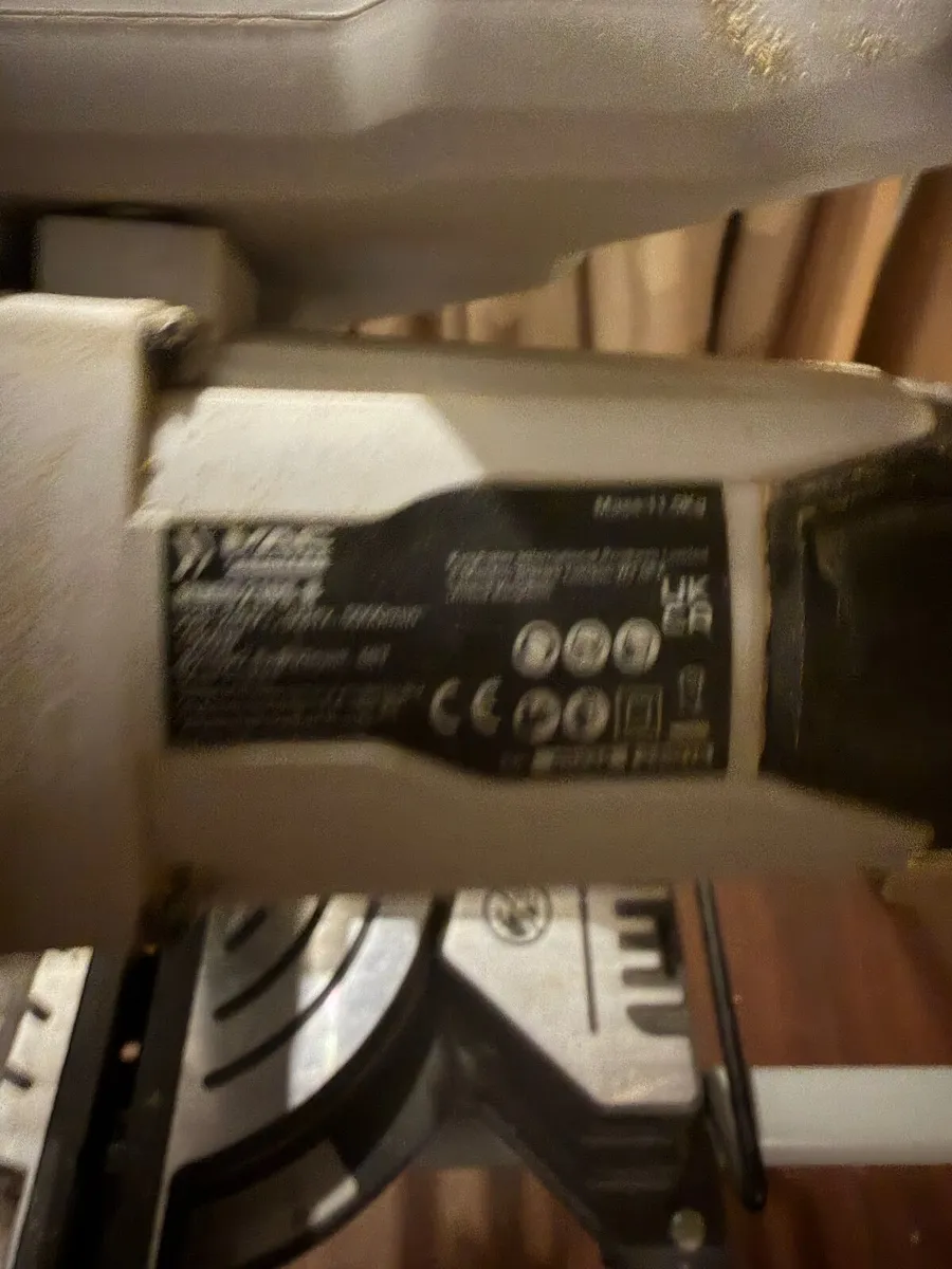 Mitre saw - Image 3