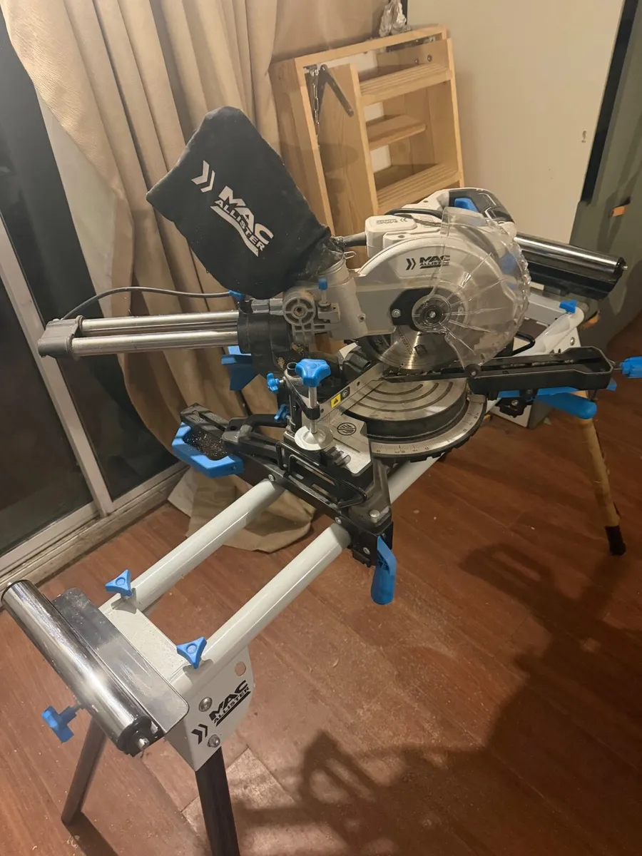 Mitre saw - Image 1