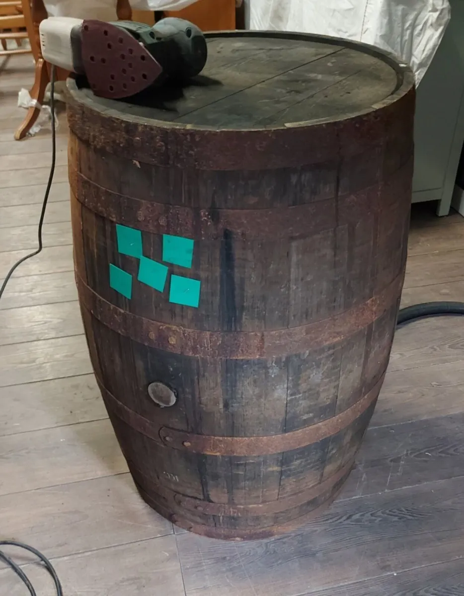 Whiskey barrel - Image 4