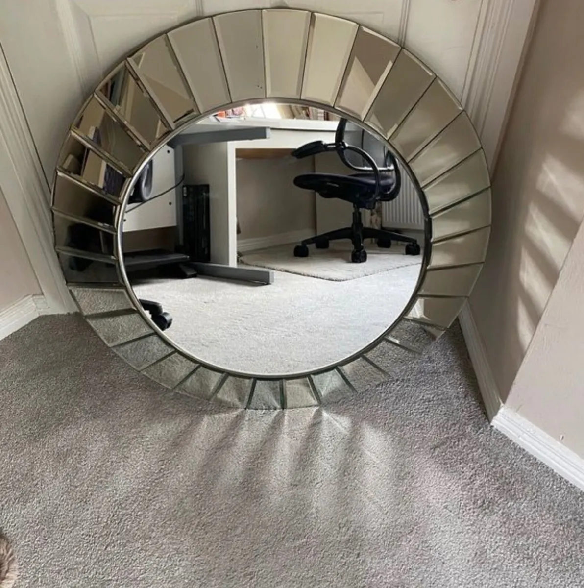 Mirror - Image 1