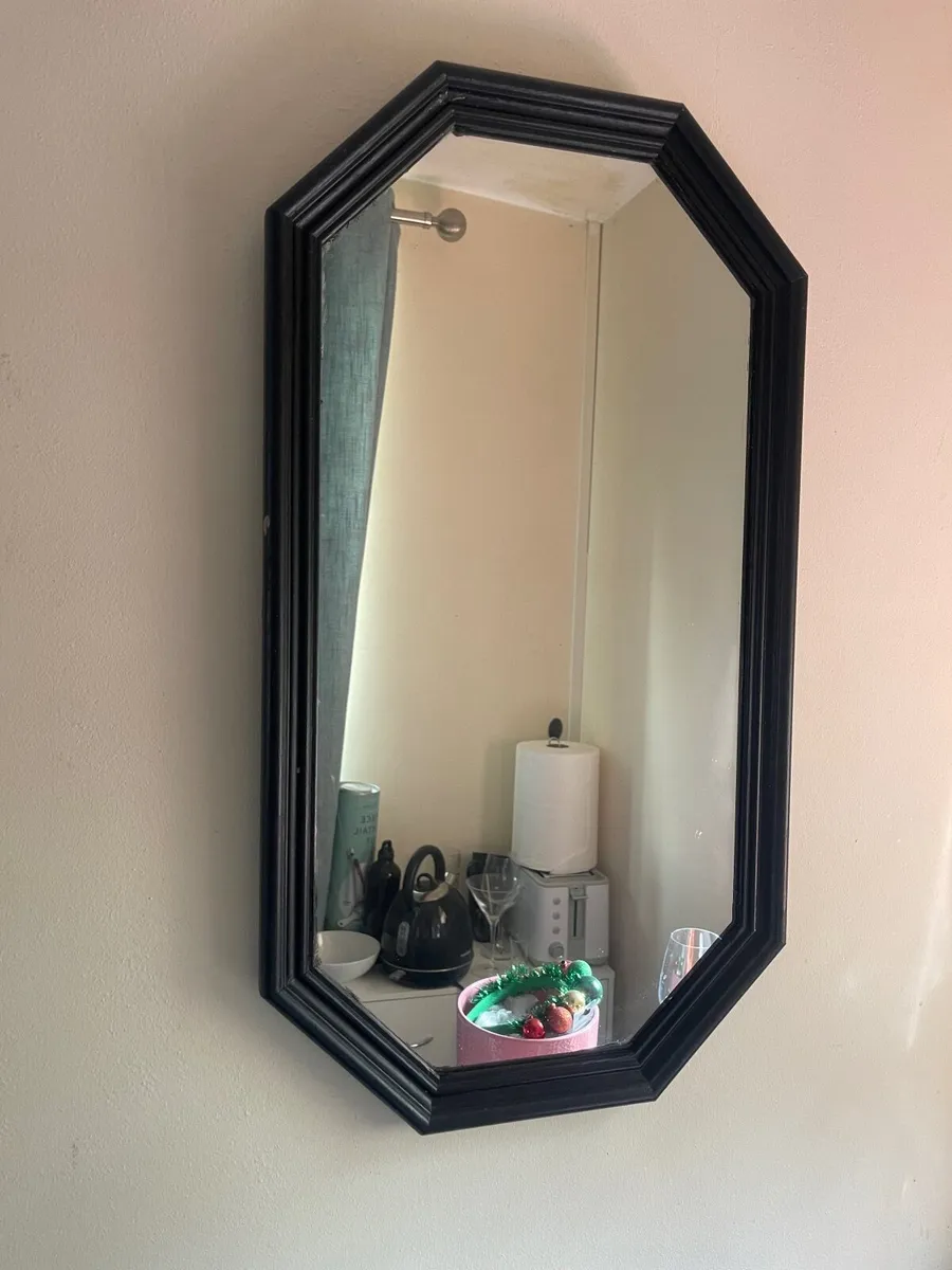 Mirror - Image 1