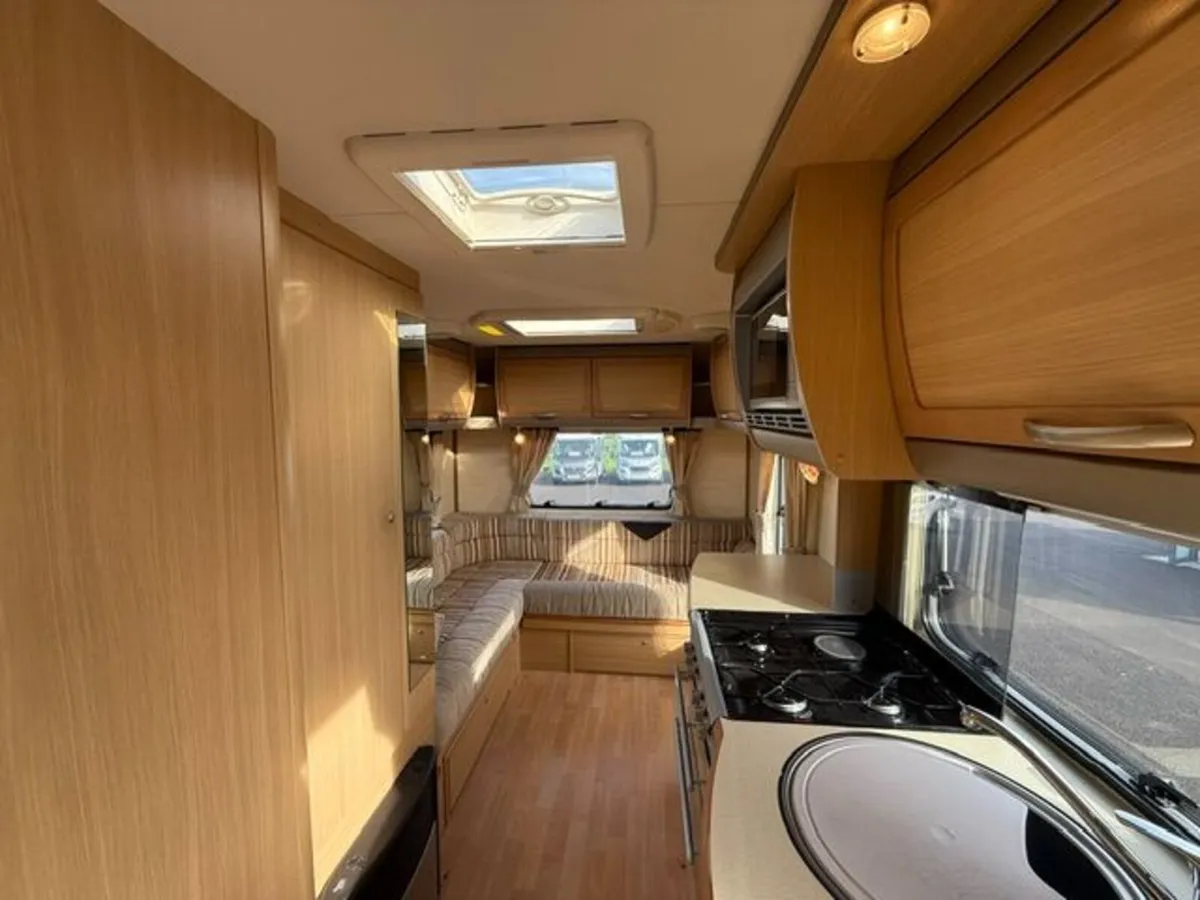 VAT QUALIFYING 2008 BESSACARR E425 4 BERTH - Image 4