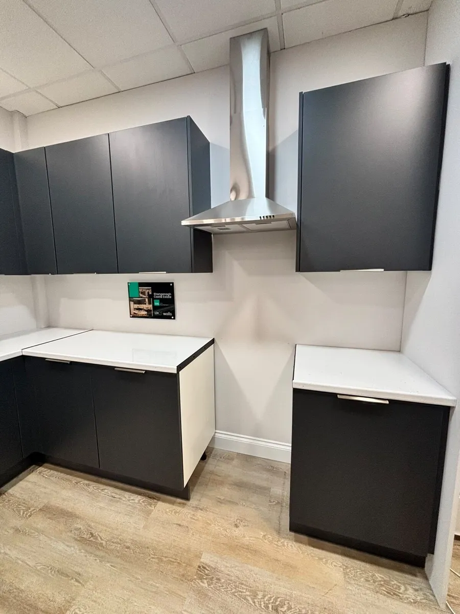 Kitchen - Image 2