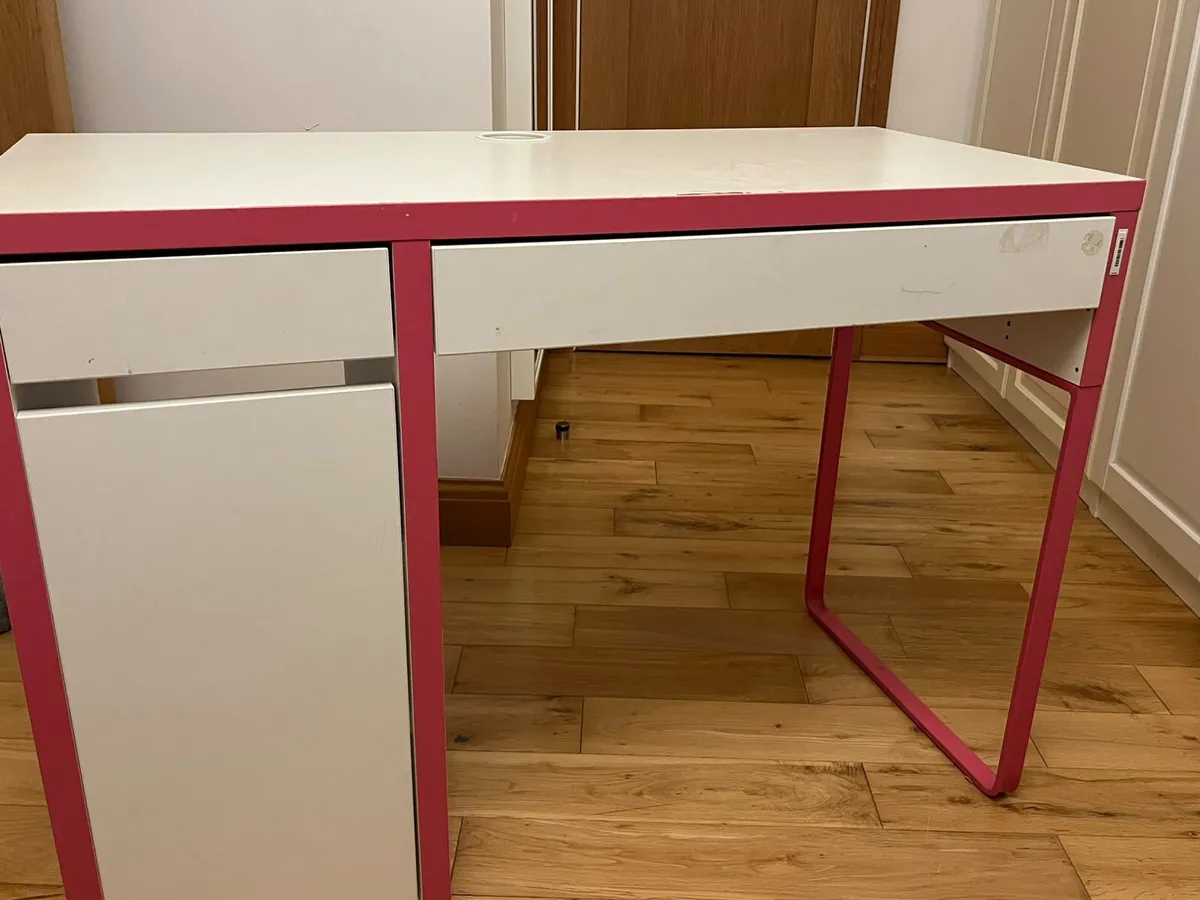 Children's desk for free - Image 1