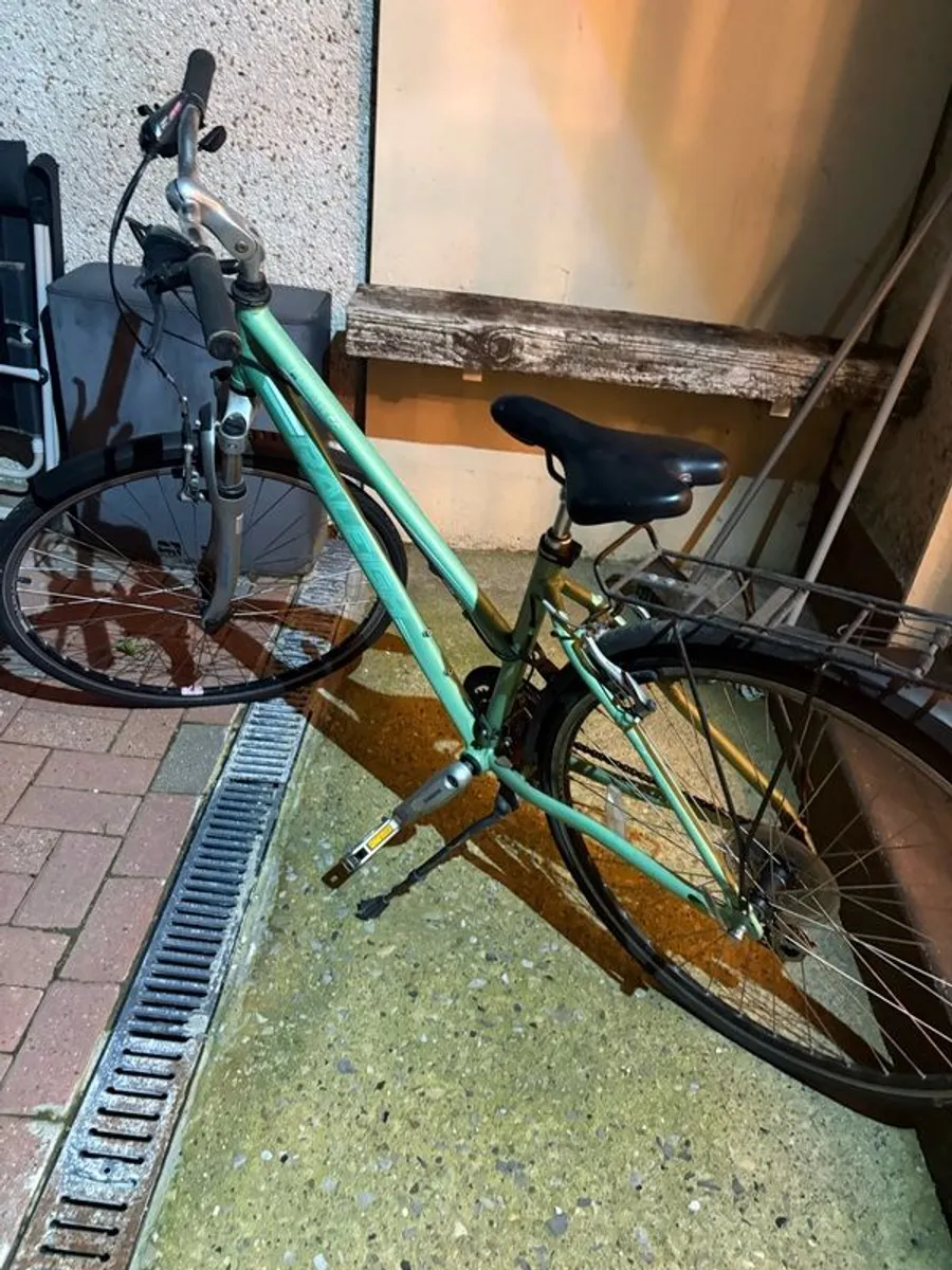 Raleigh City Bike - Image 3