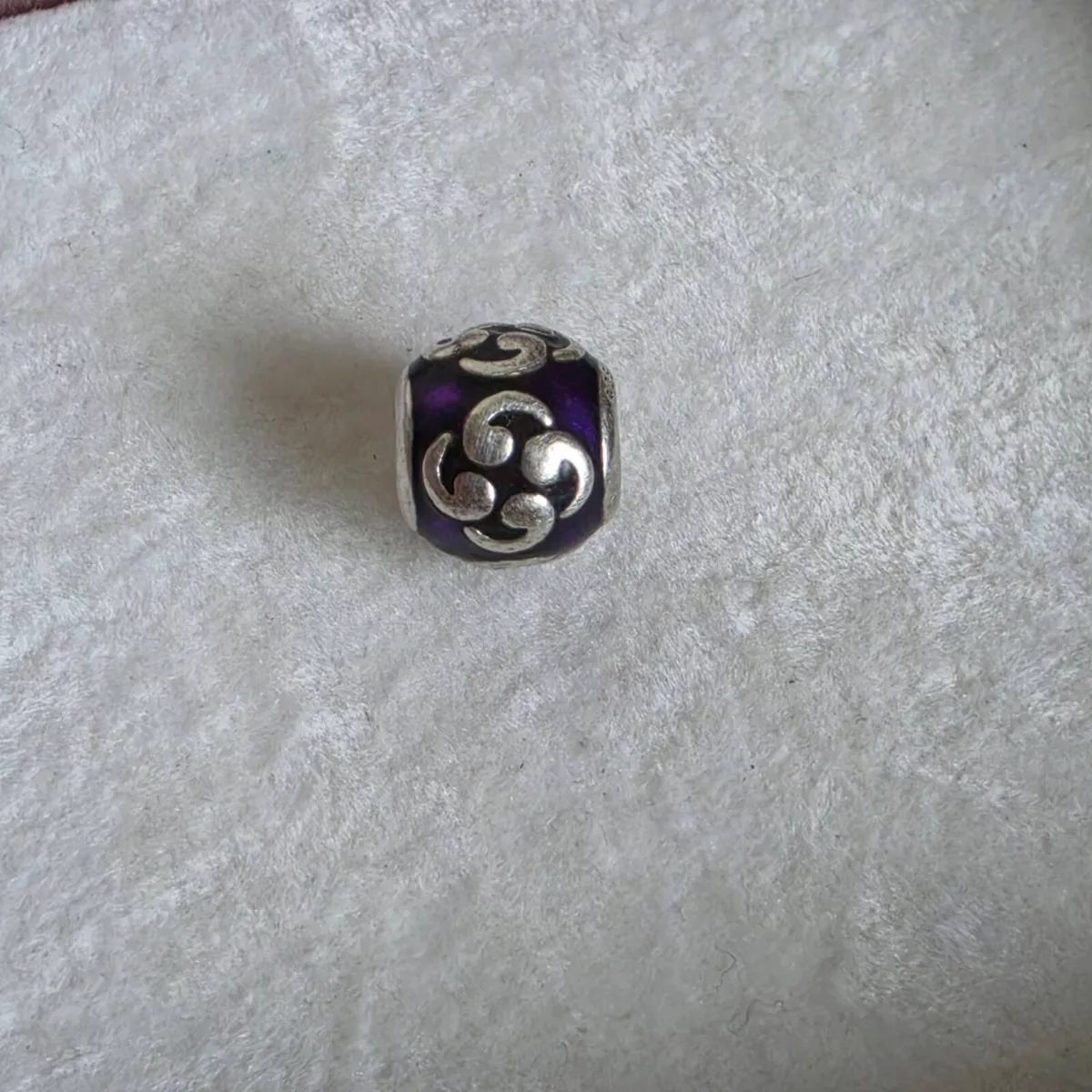 Pandora purple enamel zen charm sterling silver - Image 1