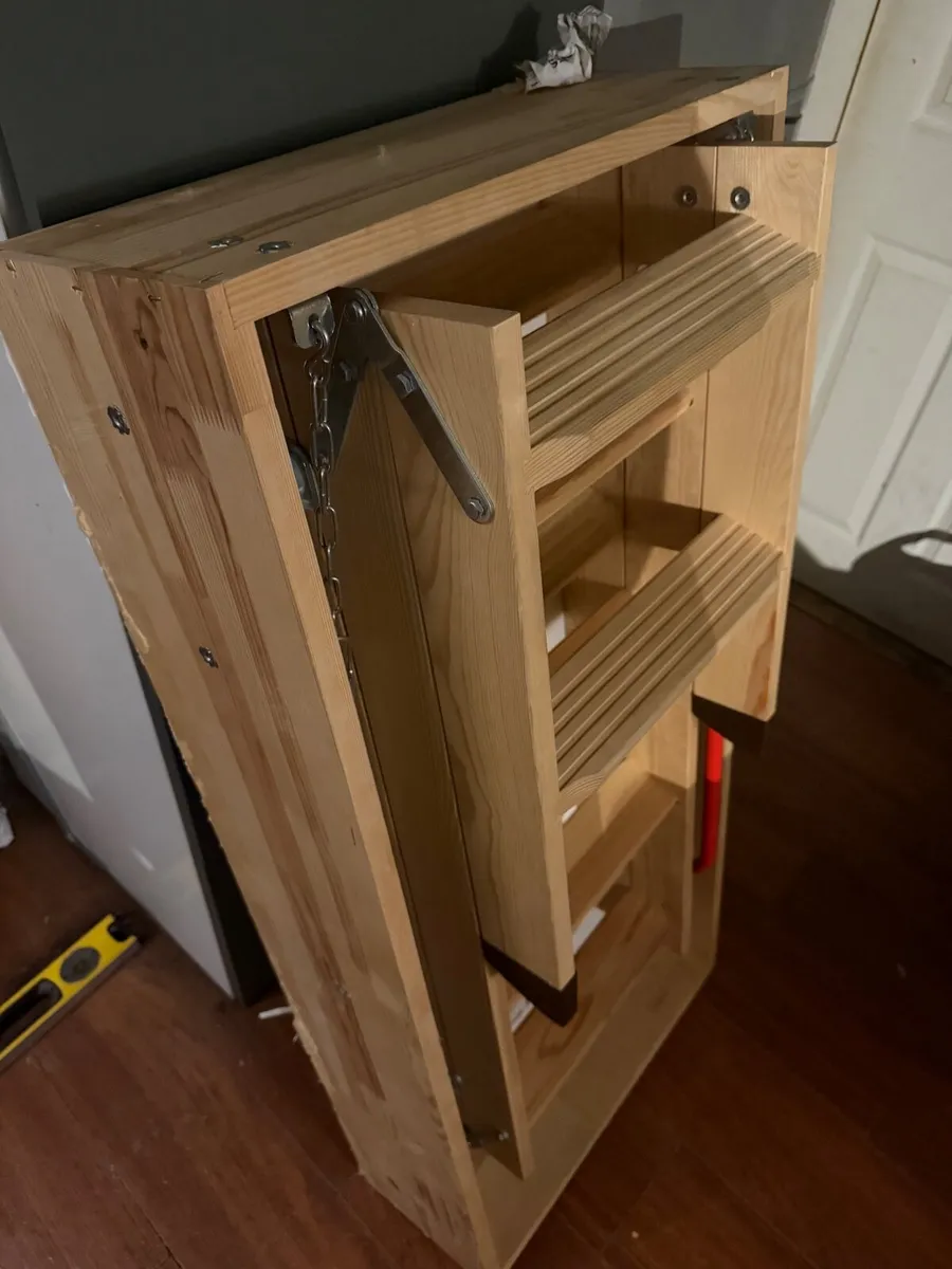 FAKRO folding attic/ loft ladder for sale - Image 3