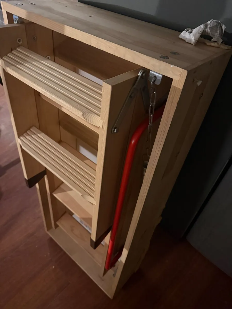 FAKRO folding attic/ loft ladder for sale - Image 4