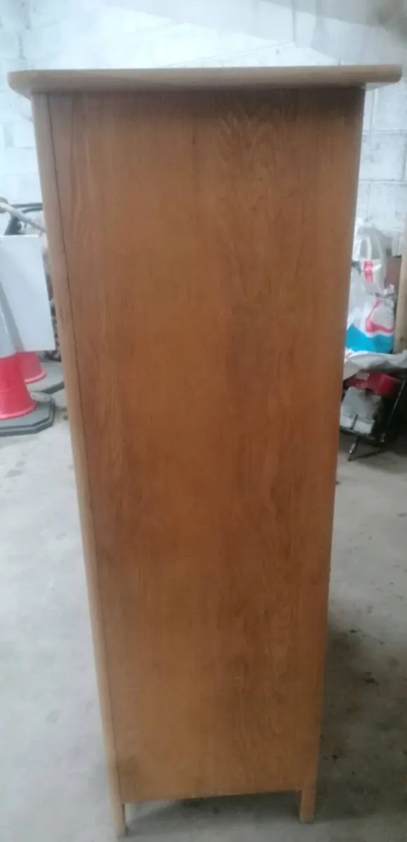 Display Cabinet - Image 4