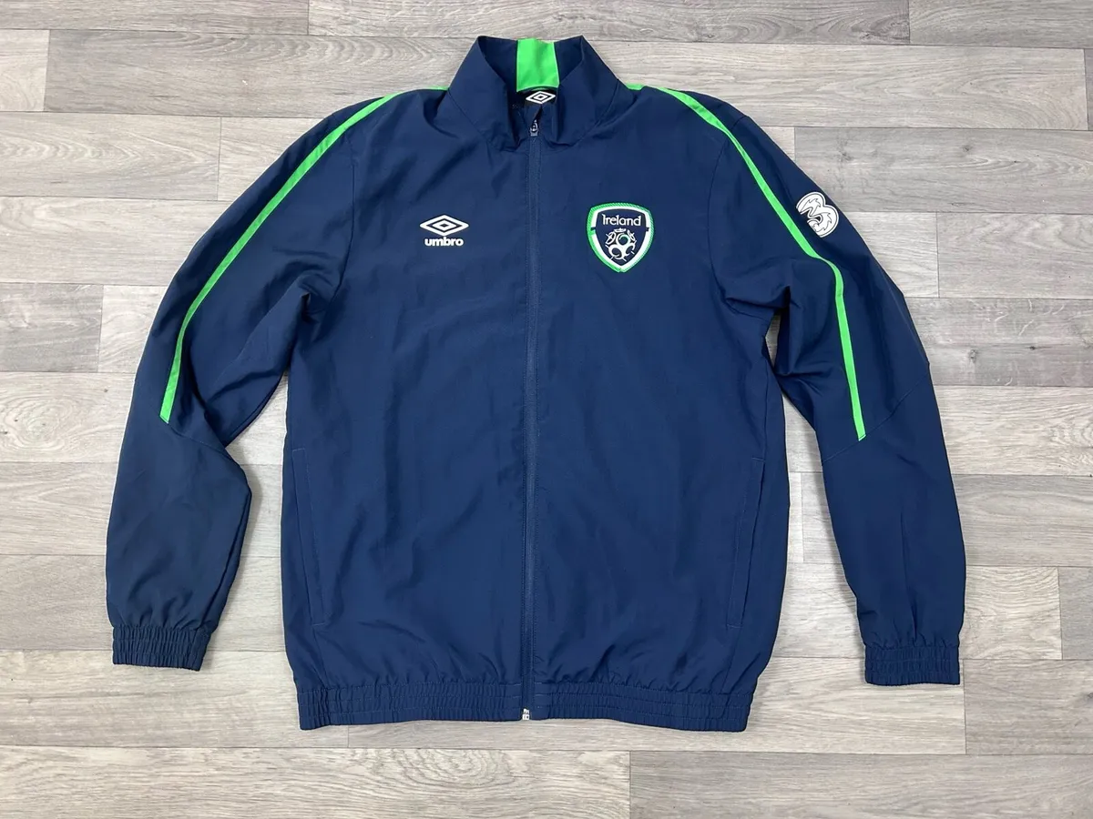 Umbro Ireland Football Track Jacket Mens Large - Image 1