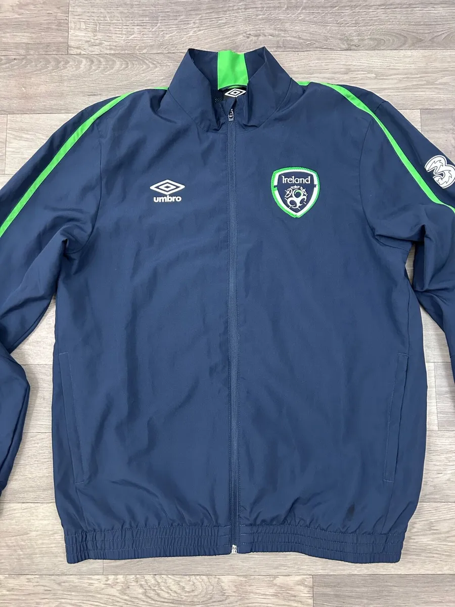 Umbro Ireland Football Track Jacket Mens Large - Image 2