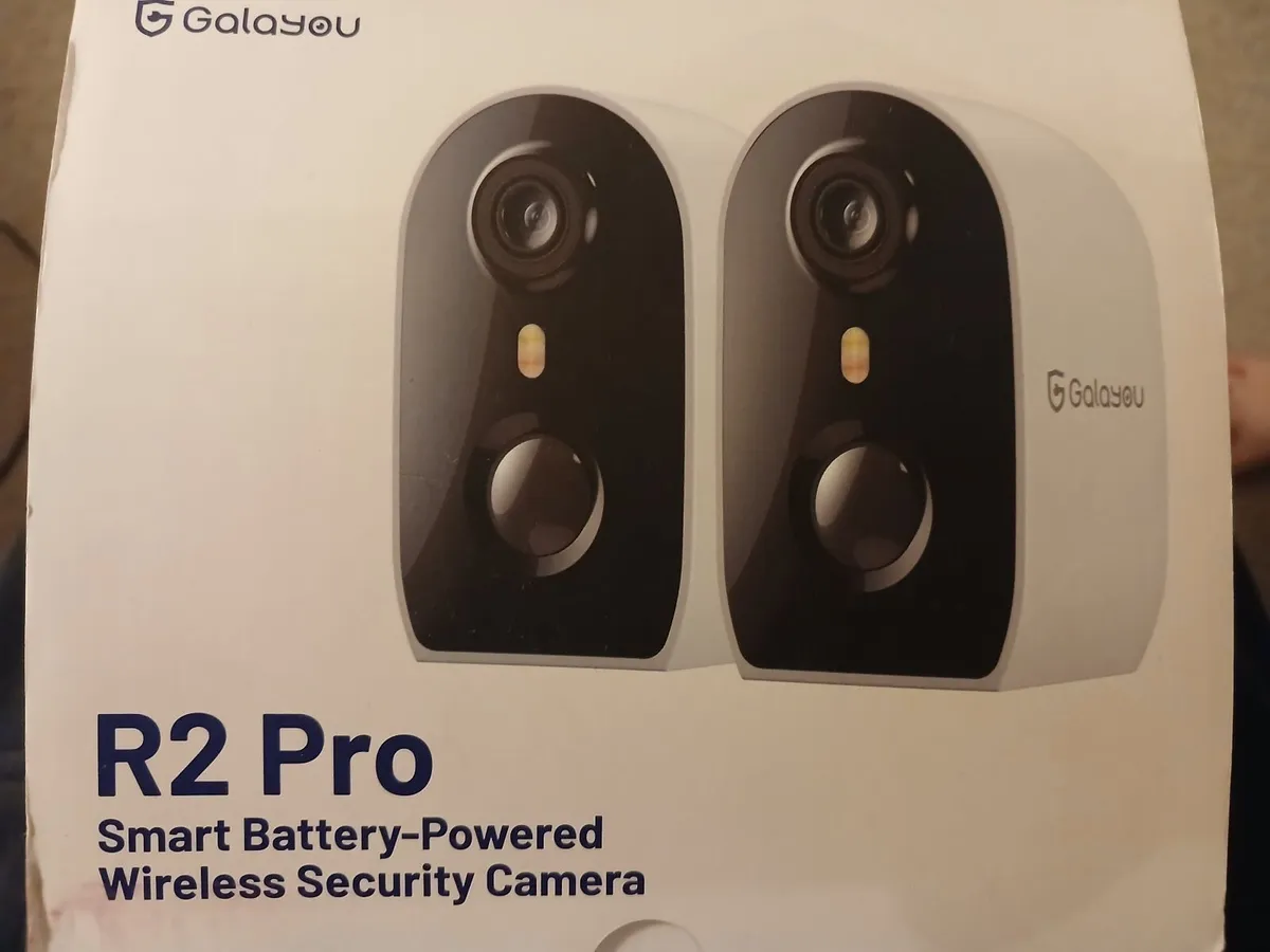 Security cameras wireless rechargable ×2