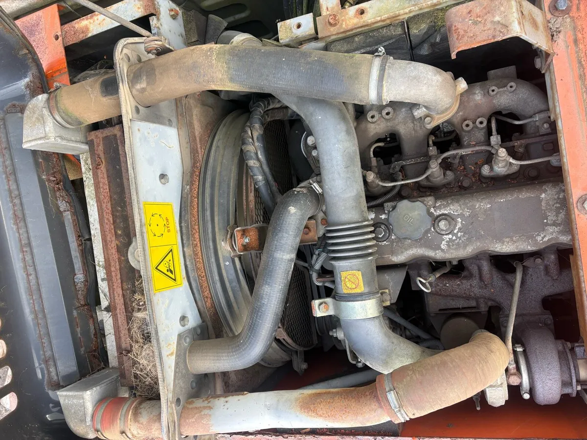 2005 Zx 130 - Image 4