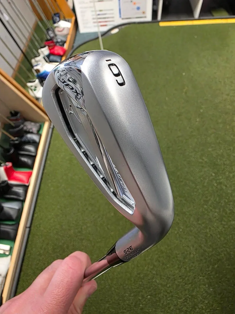 New Mizuno Jpx Hot Metal 925 Irons - Image 4