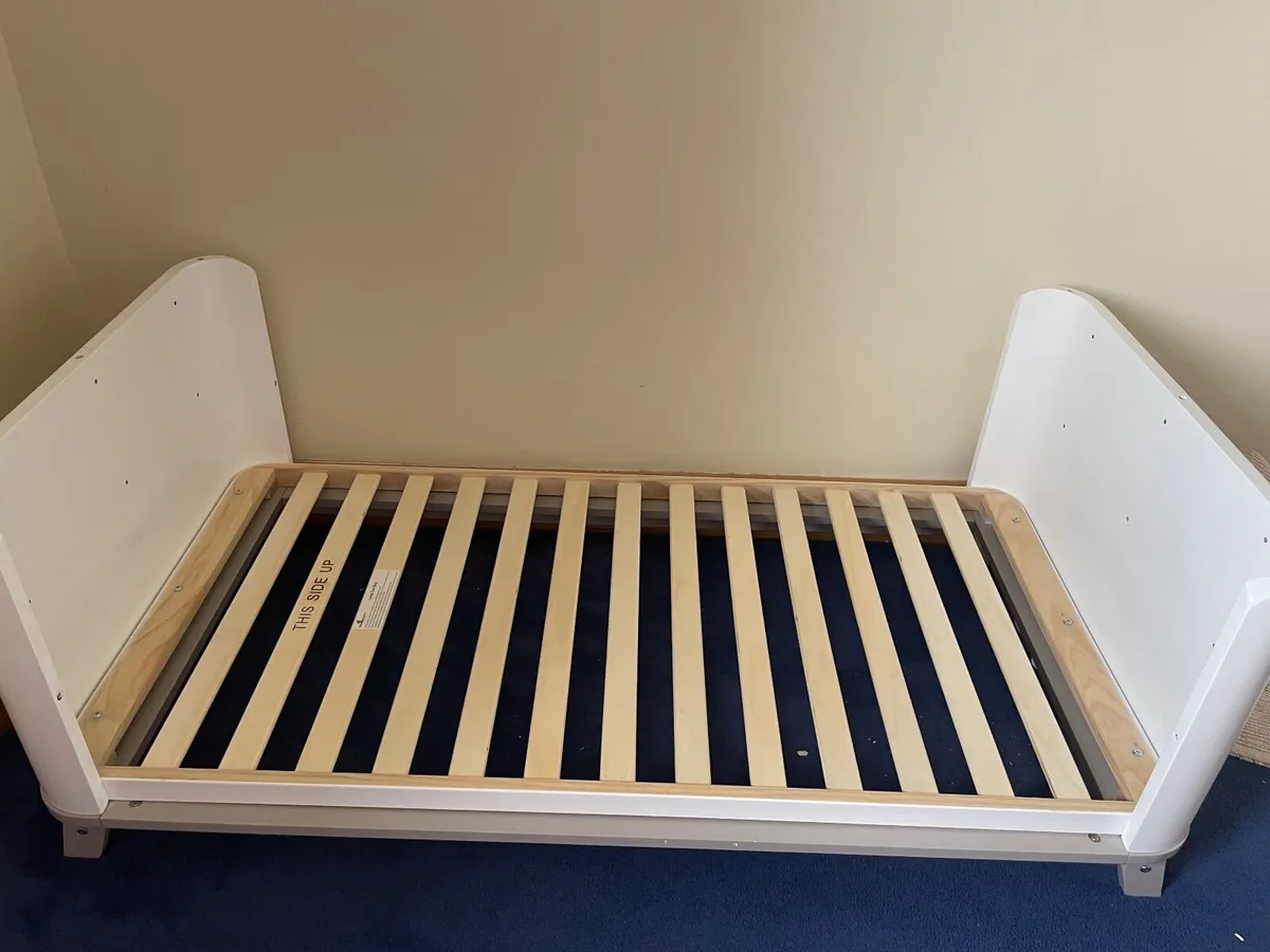 Cotbed - Image 4
