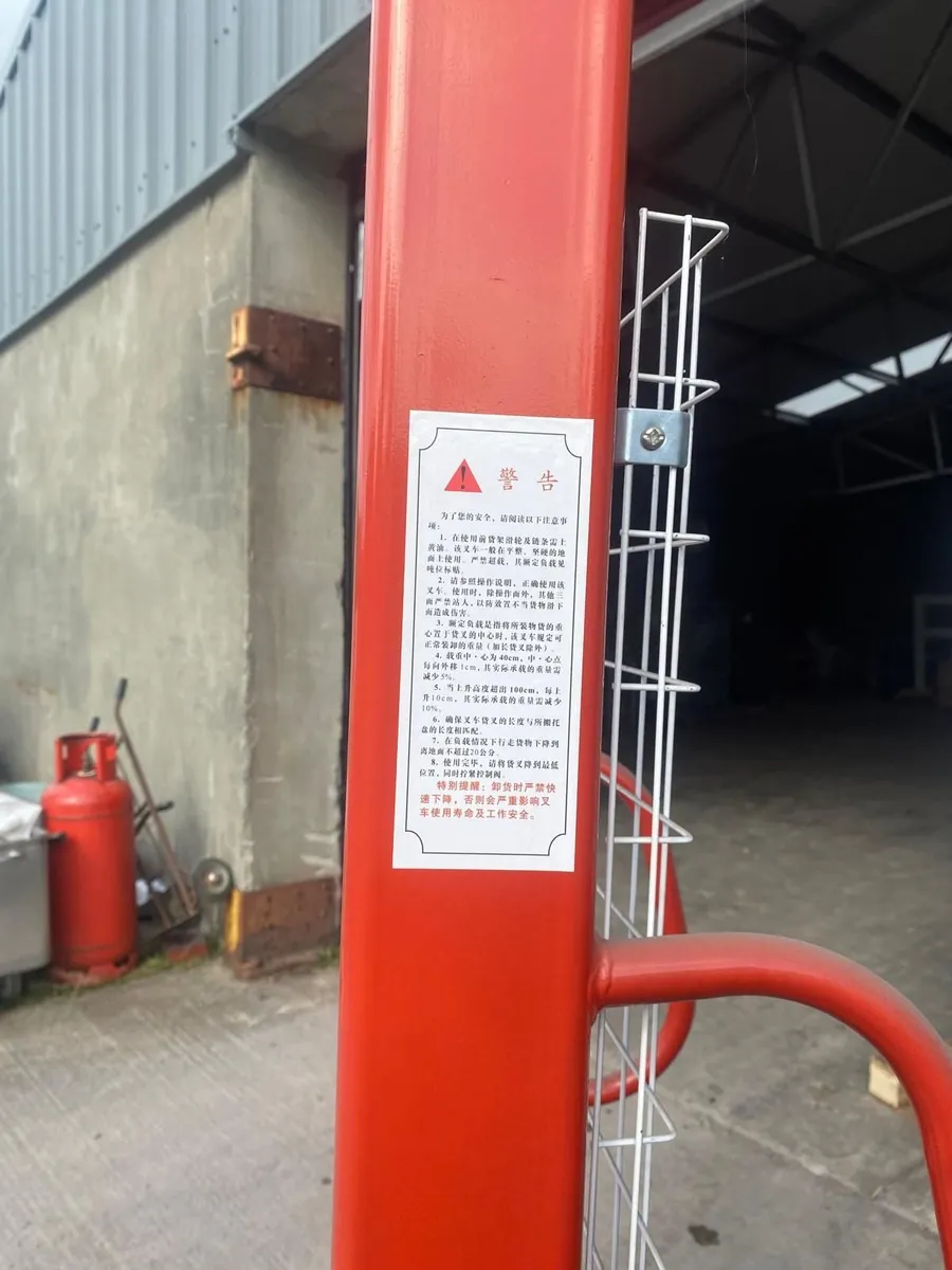 400kg Drum Lifter / Drum Stacker & Rotator - Image 4