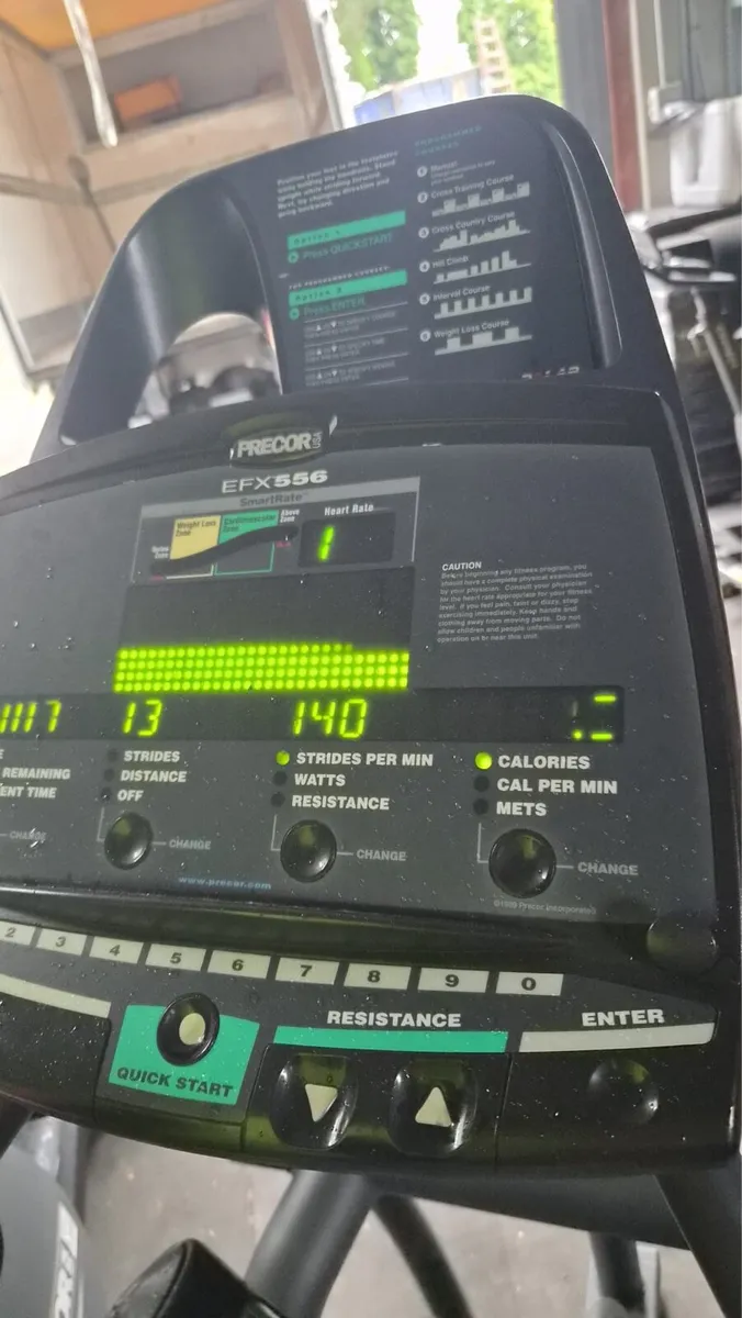 ⭐️PRECOR EFX556 CROSSTRAINERS⭐️ - Image 3