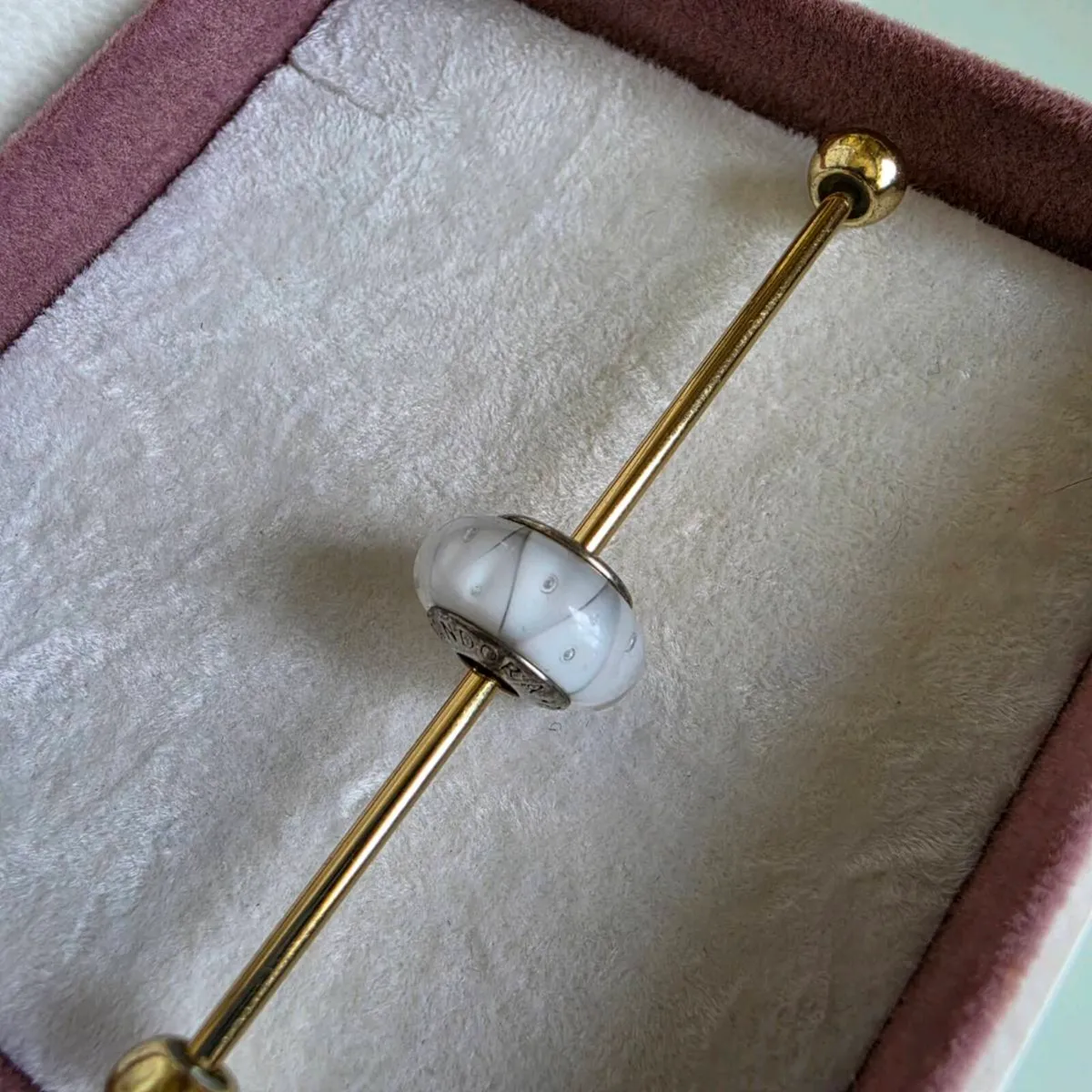 Pandora charm white murano glass excellent conditi - Image 2